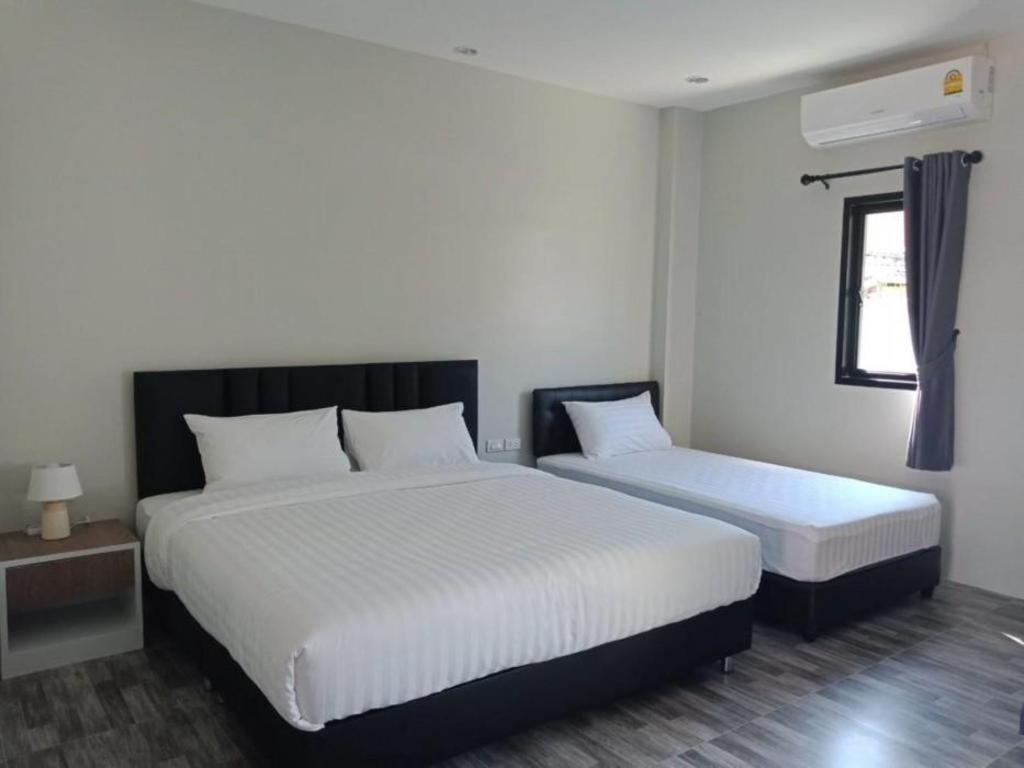 Hotel Oyo 259 Baan Napatr Bang Tao Beach  Exterior foto